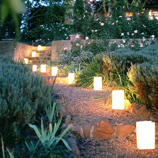 Освещение сада: советы, рекомендации или искусство ландшафтного дизайна