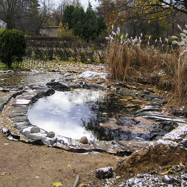 Подготовка к зиме садовых водоемов – осенью хлопочем, а весной хохочем